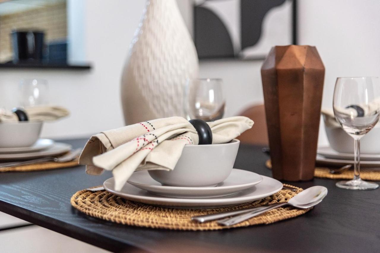 The Smart Concierge - Plaza Residences Dubai Eksteriør billede